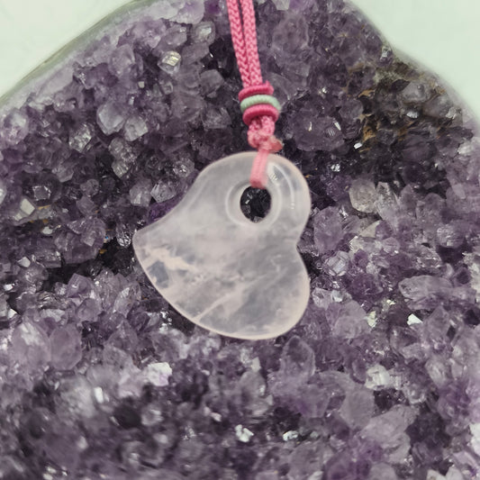 Pendentif Coeur Quartz rose (avec son cordon)