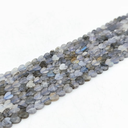 Rang de perles cœur - Labradorite naturelle (6 mm)