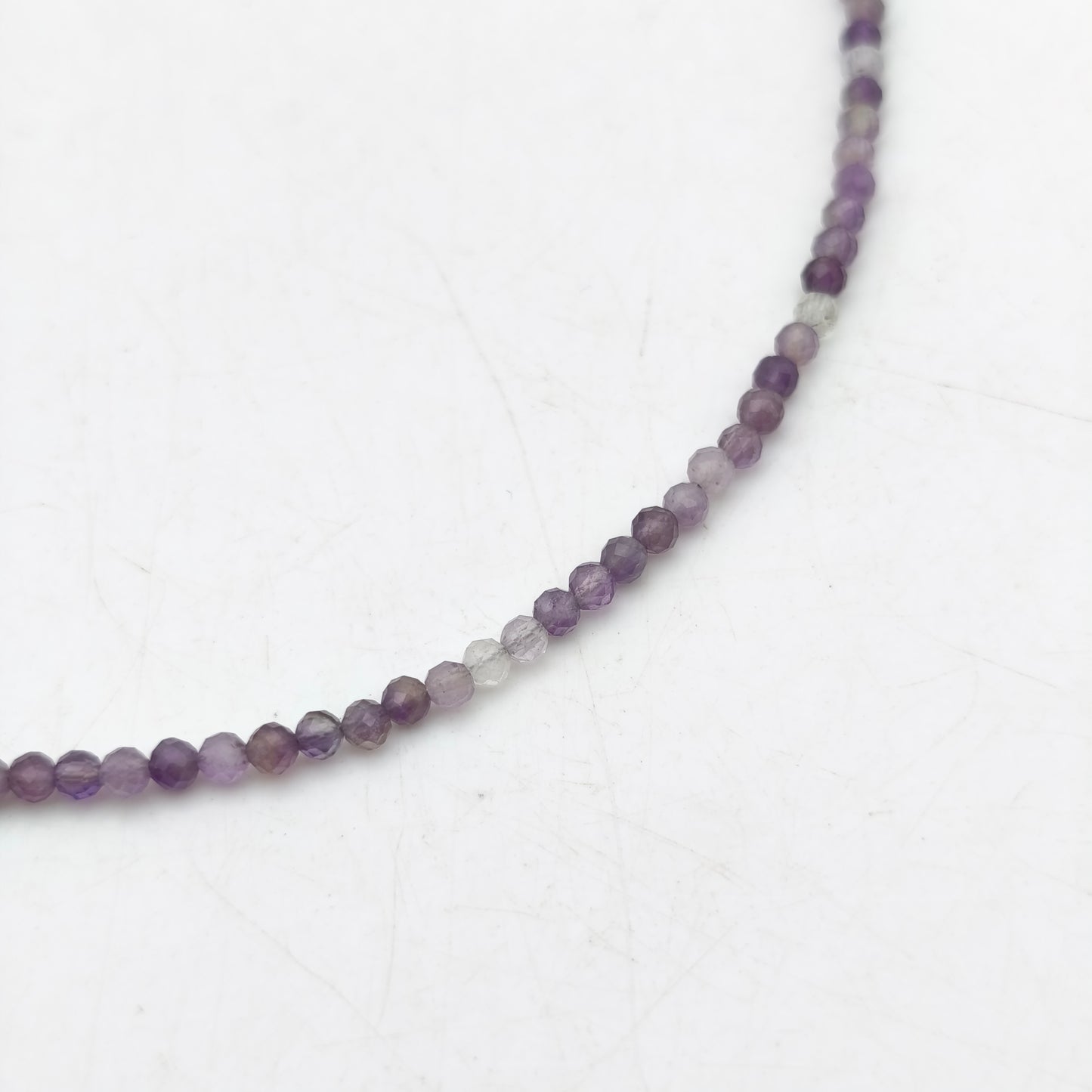 Facettierte Perlenkette - Naturamethyst (3 mm)