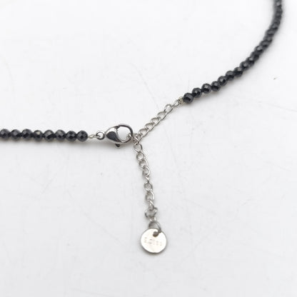 Collier perles facettées - Spinelle (3 mm)