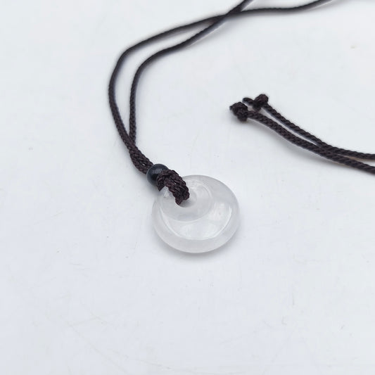 Pendentif rond 2 cm avec son cordon - Cristal de roche