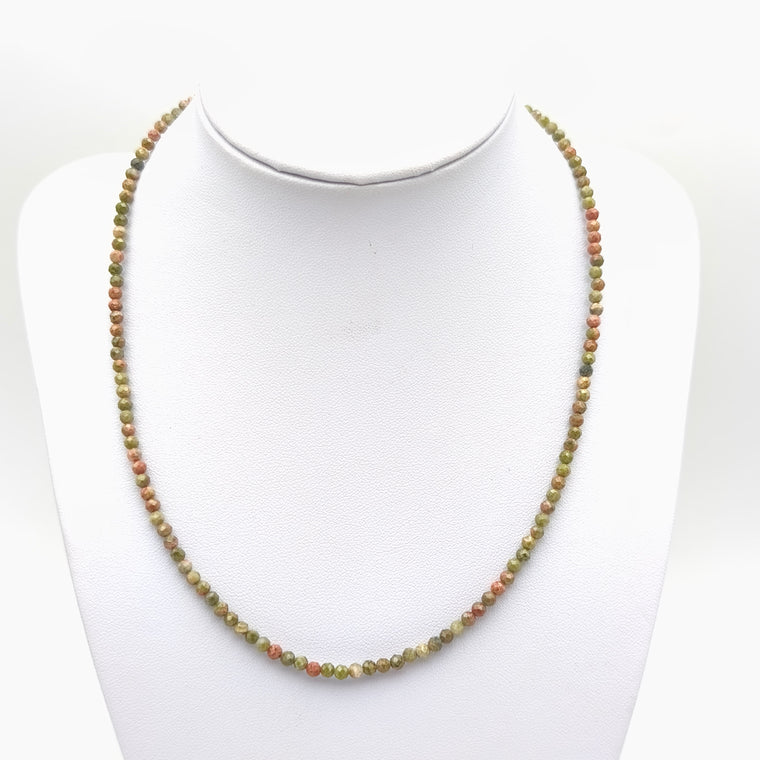 Collier perles facettées - Jaspe Unakite (3 mm)