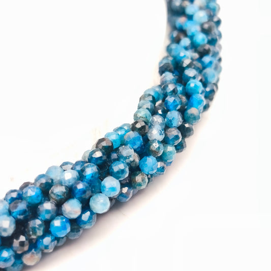 Rang de perles facettées - Apatite Bleue EXTRA (4 mm)