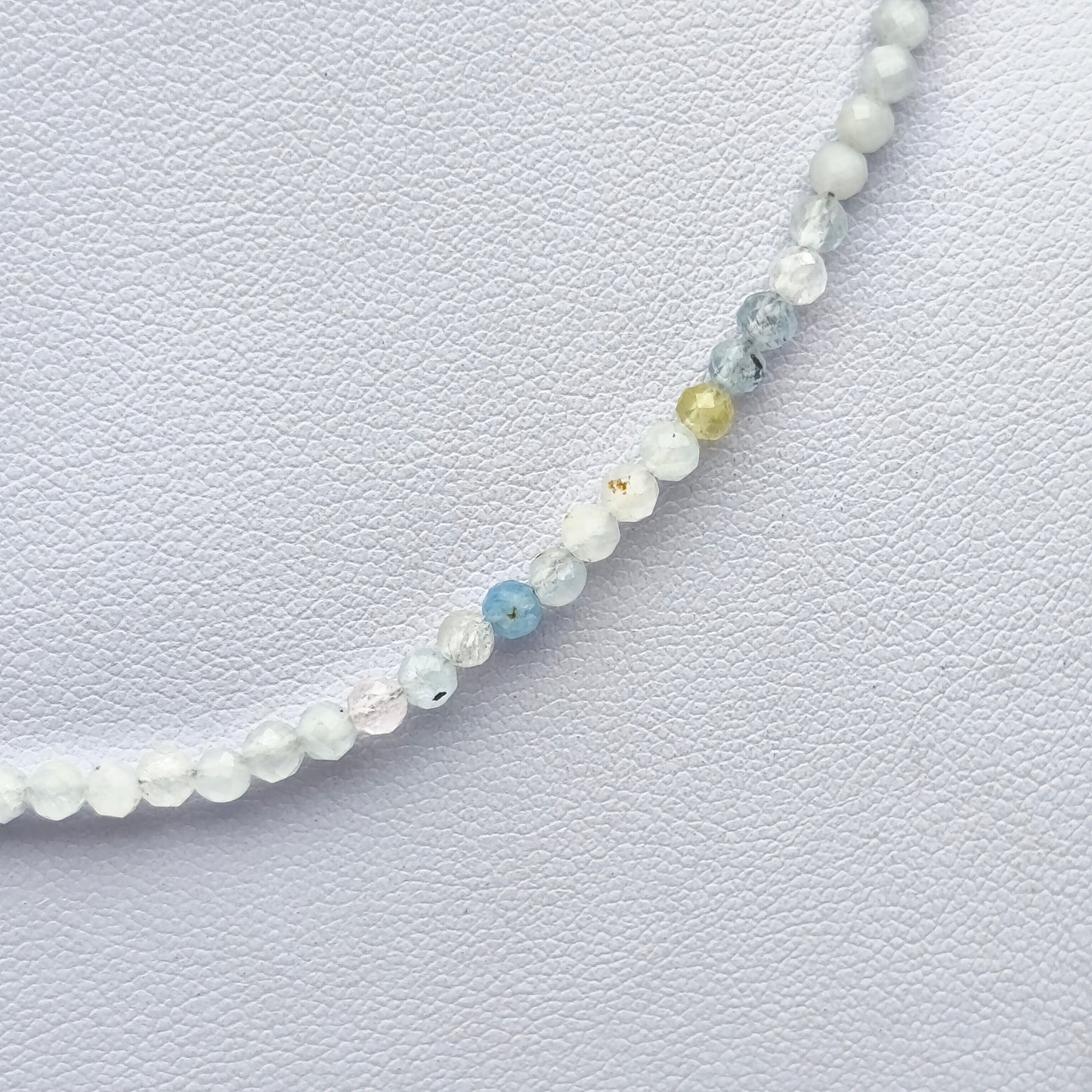 Collier perles facettées - Aigue Marine (3 mm)