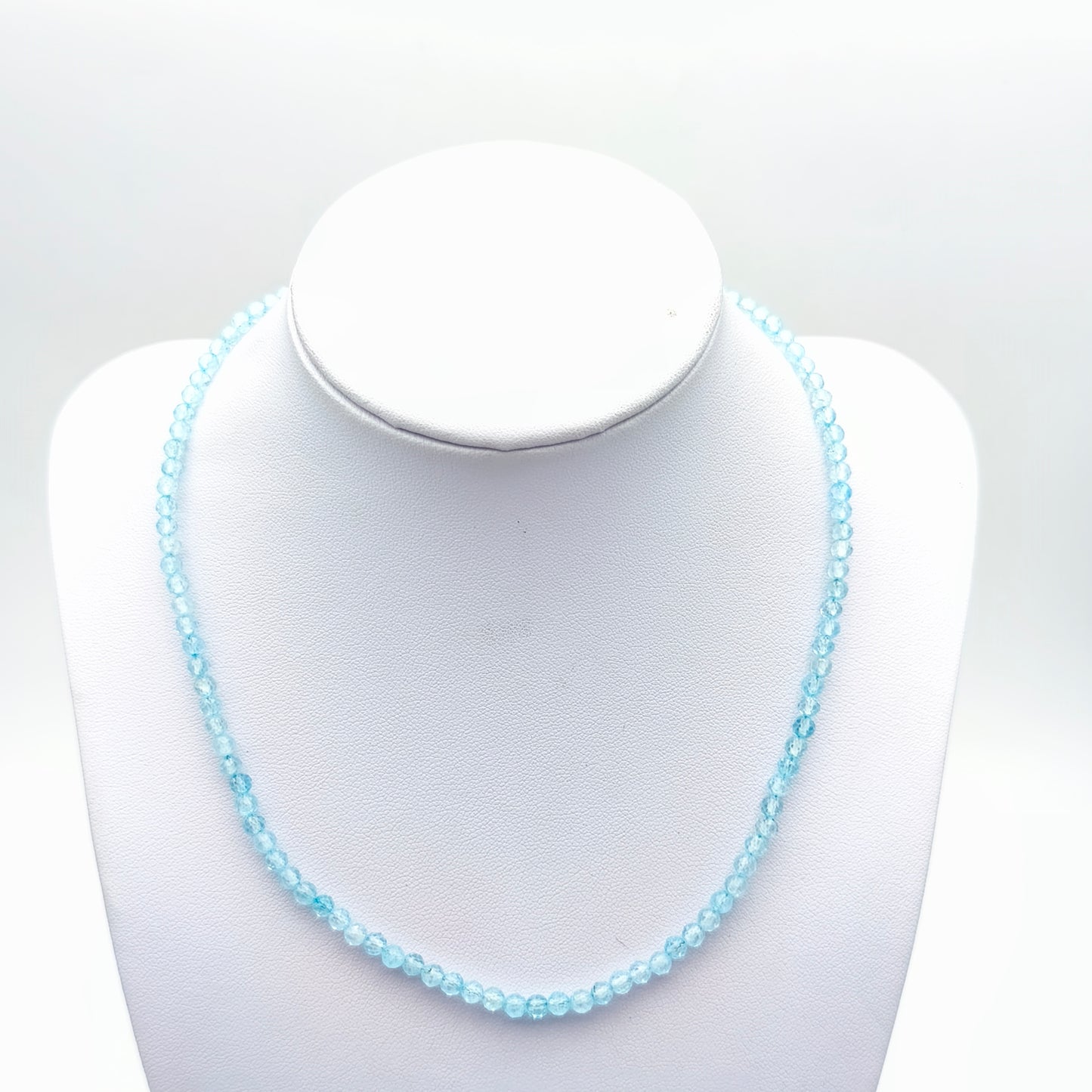 Facettierte Perlenkette - Topas EXTRA (3 mm)