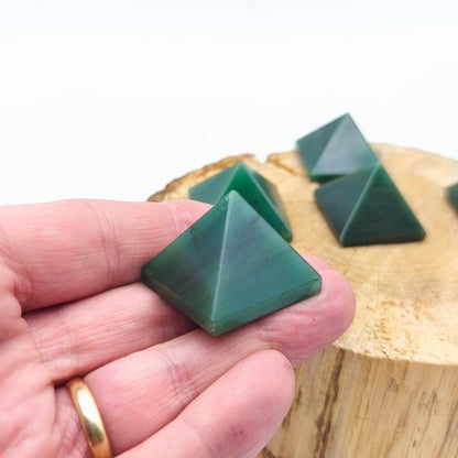 Pyramide - Jade - 2,5 cm