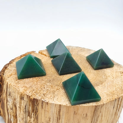 Pyramide - Jade - 2,5 cm