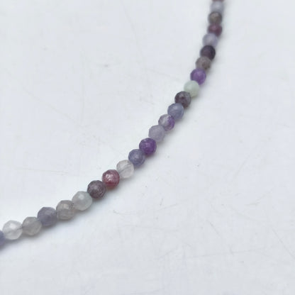 Collier perles facettées -  Lépidolite (3 mm)