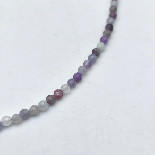 Collier perles facettées -  Lépidolite (3 mm)