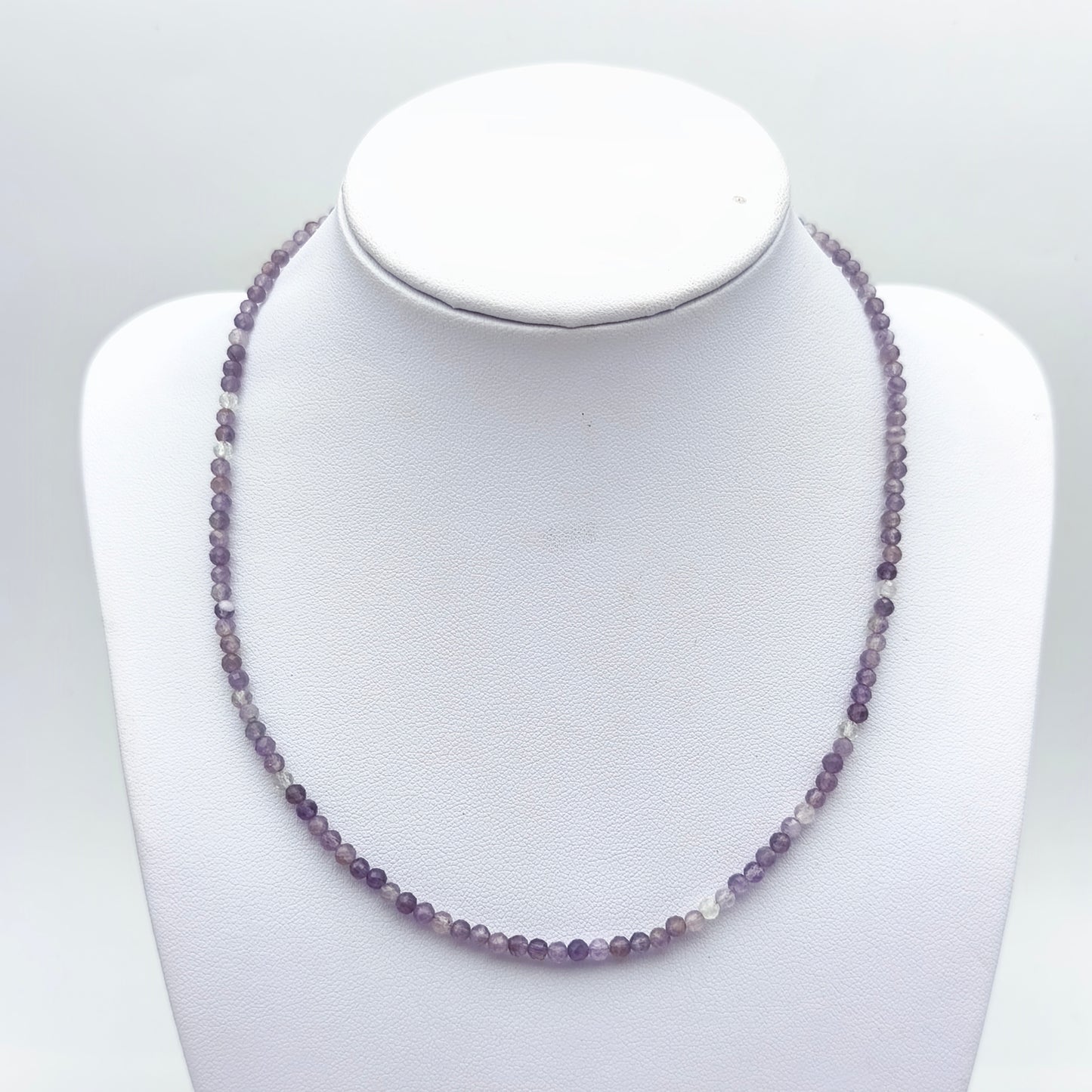 Facettierte Perlenkette - Naturamethyst (3 mm)