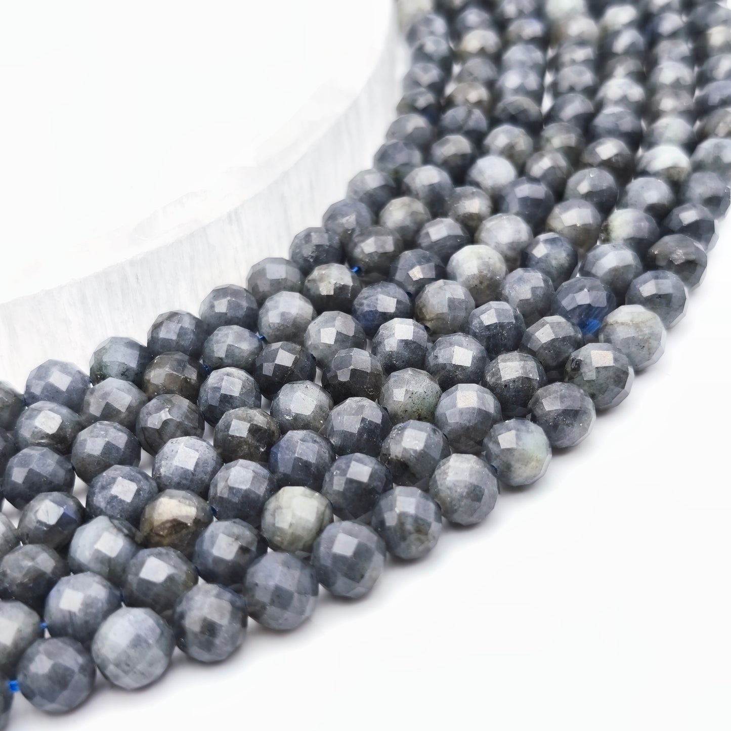 Rang de perles facettées - Labradorite (8 mm)