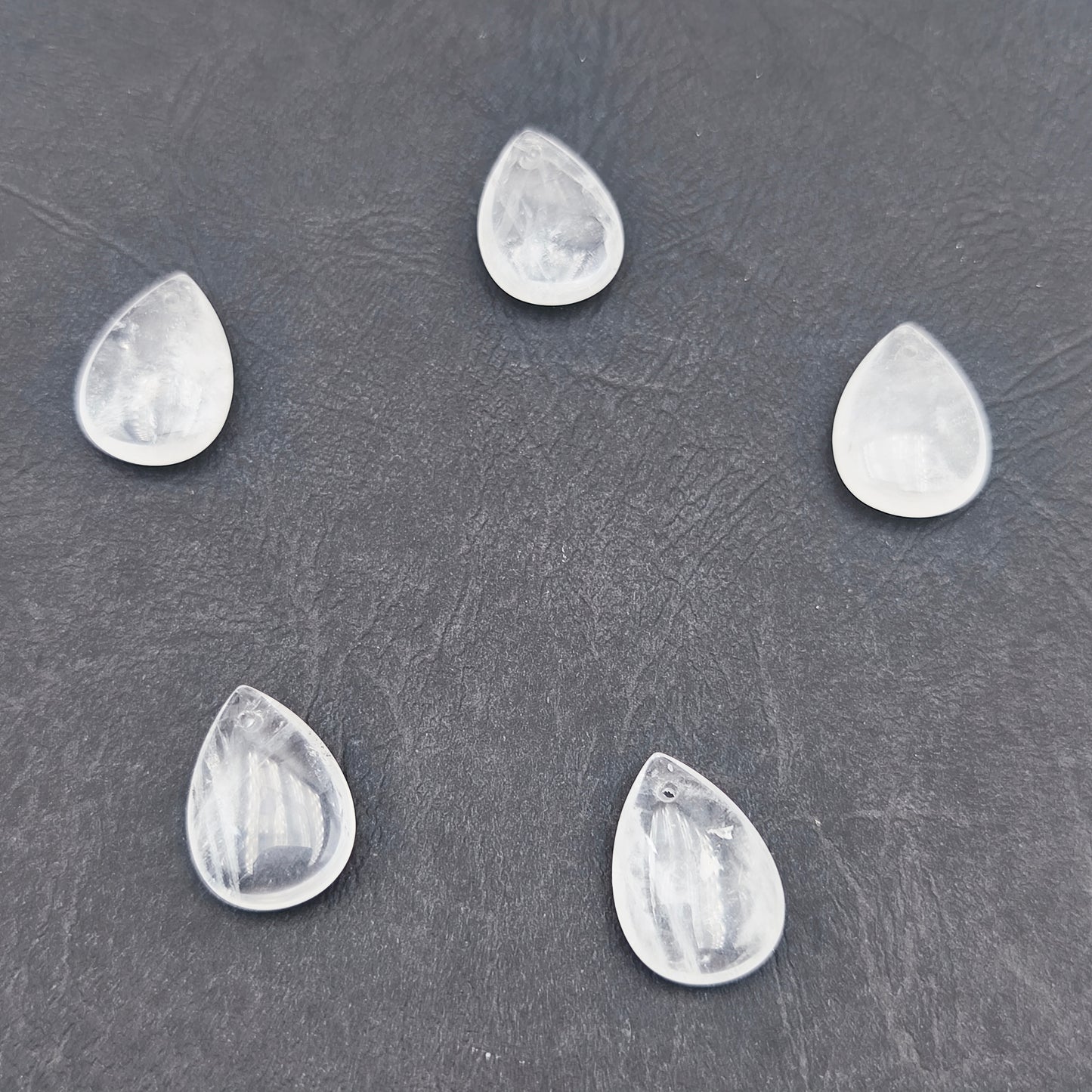 Pendentif Goutte Cristal