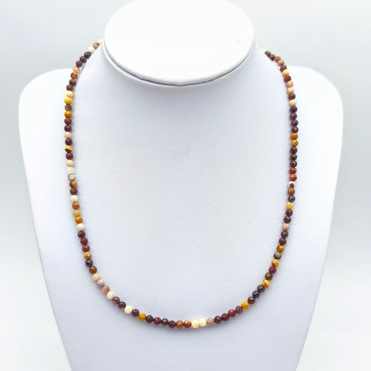 Collier perles facettées - Jaspe Mookaïte (3 mm)