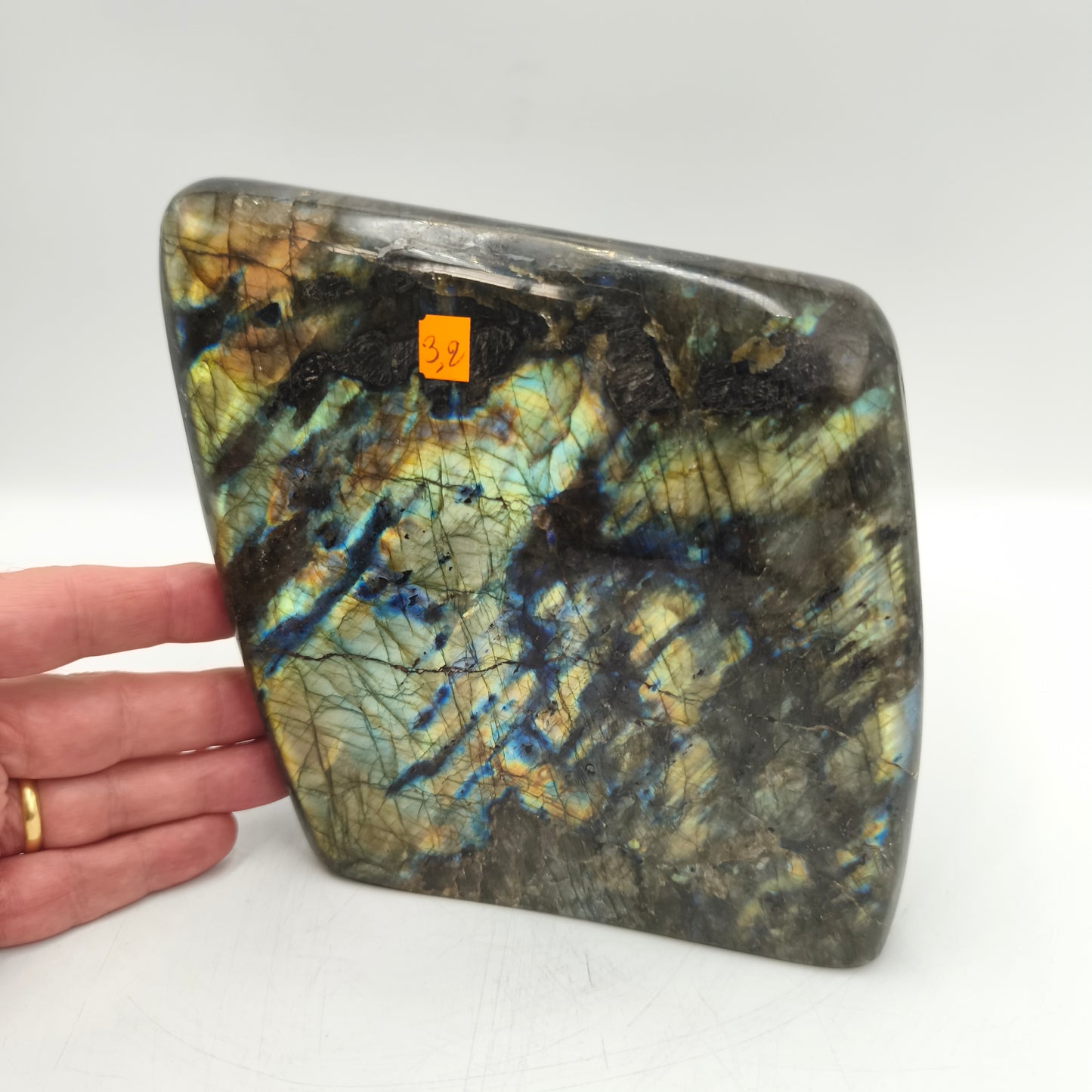 Forme libre - Labradorite (Pièce de 3kg à 3.2 kg)