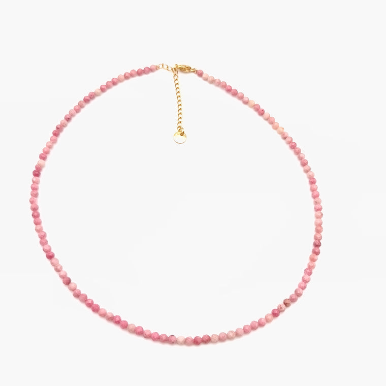 Collier perles facettées - Rhodonite (3 mm) - finition dorée