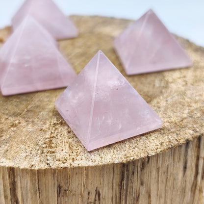 Pyramide - Quartz rose - 2,5 cm