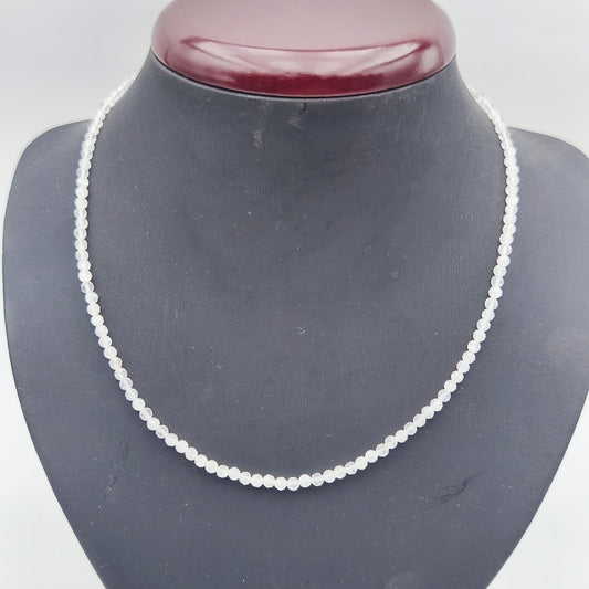 Collier perles facettées - Cristal de roche (3 mm)