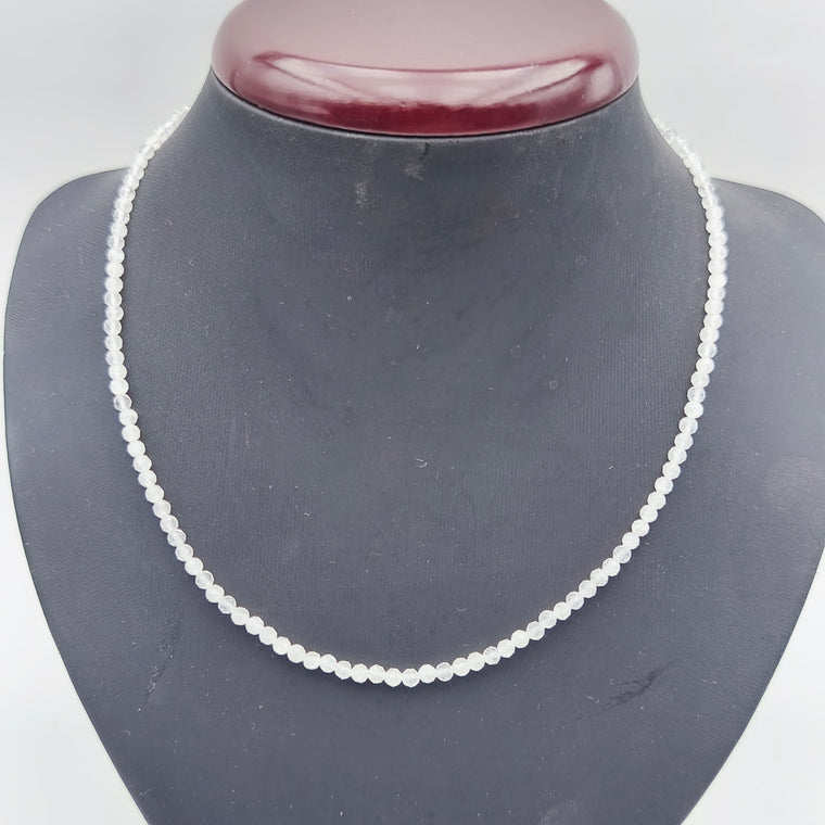 Collier perles facettées - Cristal de roche (3 mm)